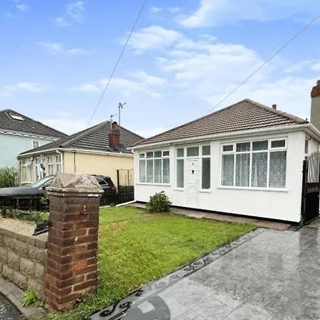 Uplands Grove Bungalow Hotel Wolverhampton Luaran gambar